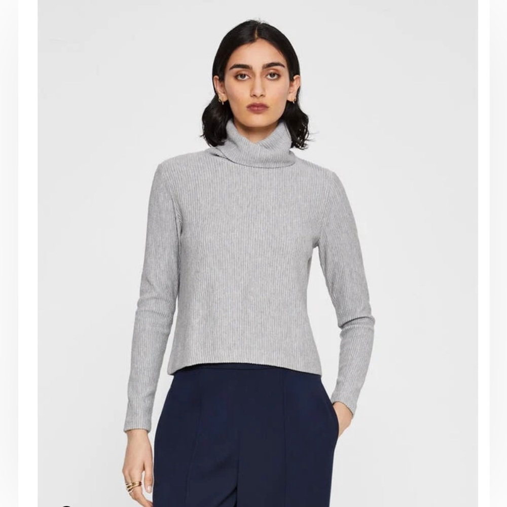 Club Monaco Turtleneck Top size XS